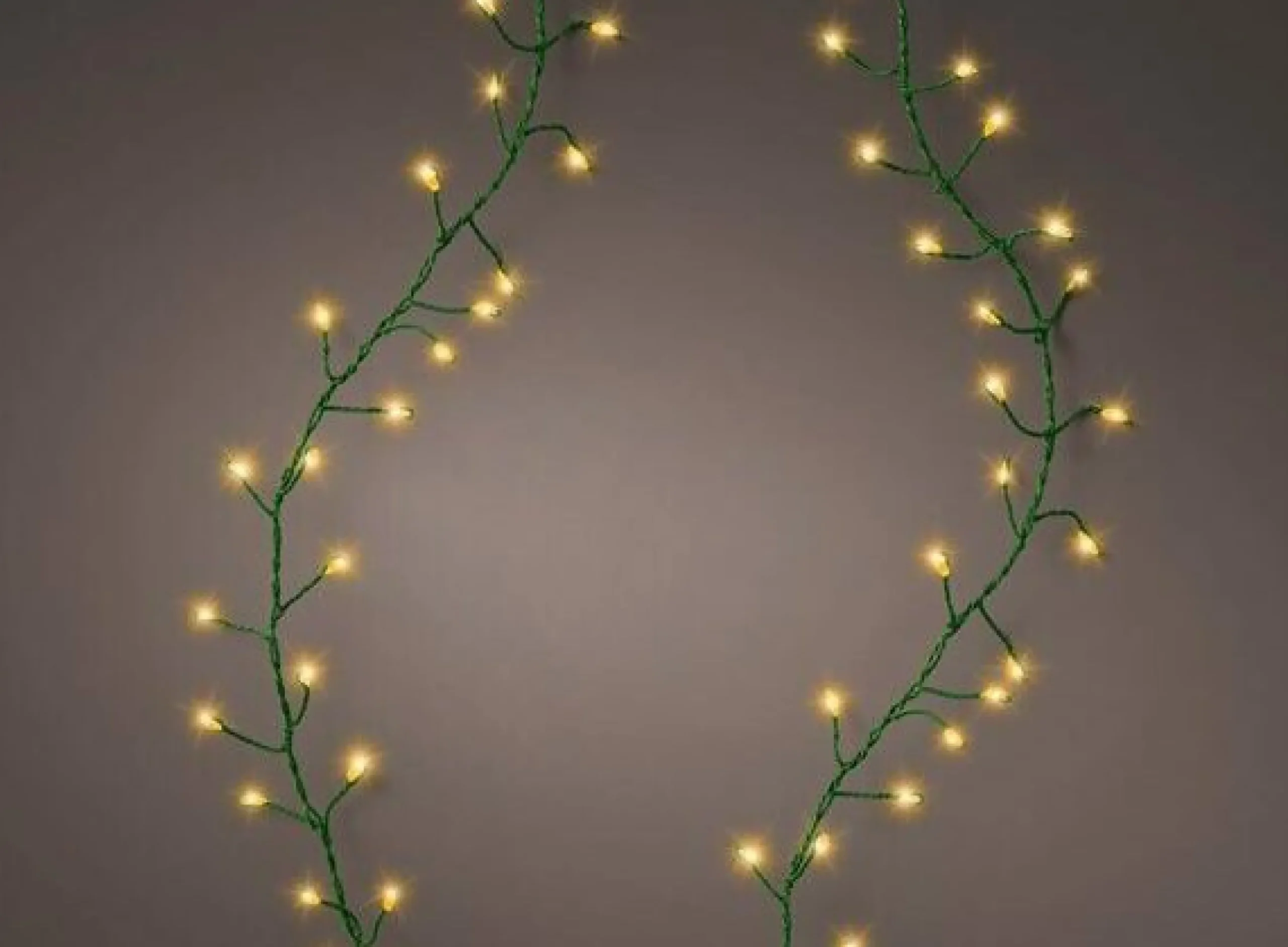 Clearance Christmas Land 960 Micro Led Compact Twinkle Christmas Lights Classic Warm Green Wire