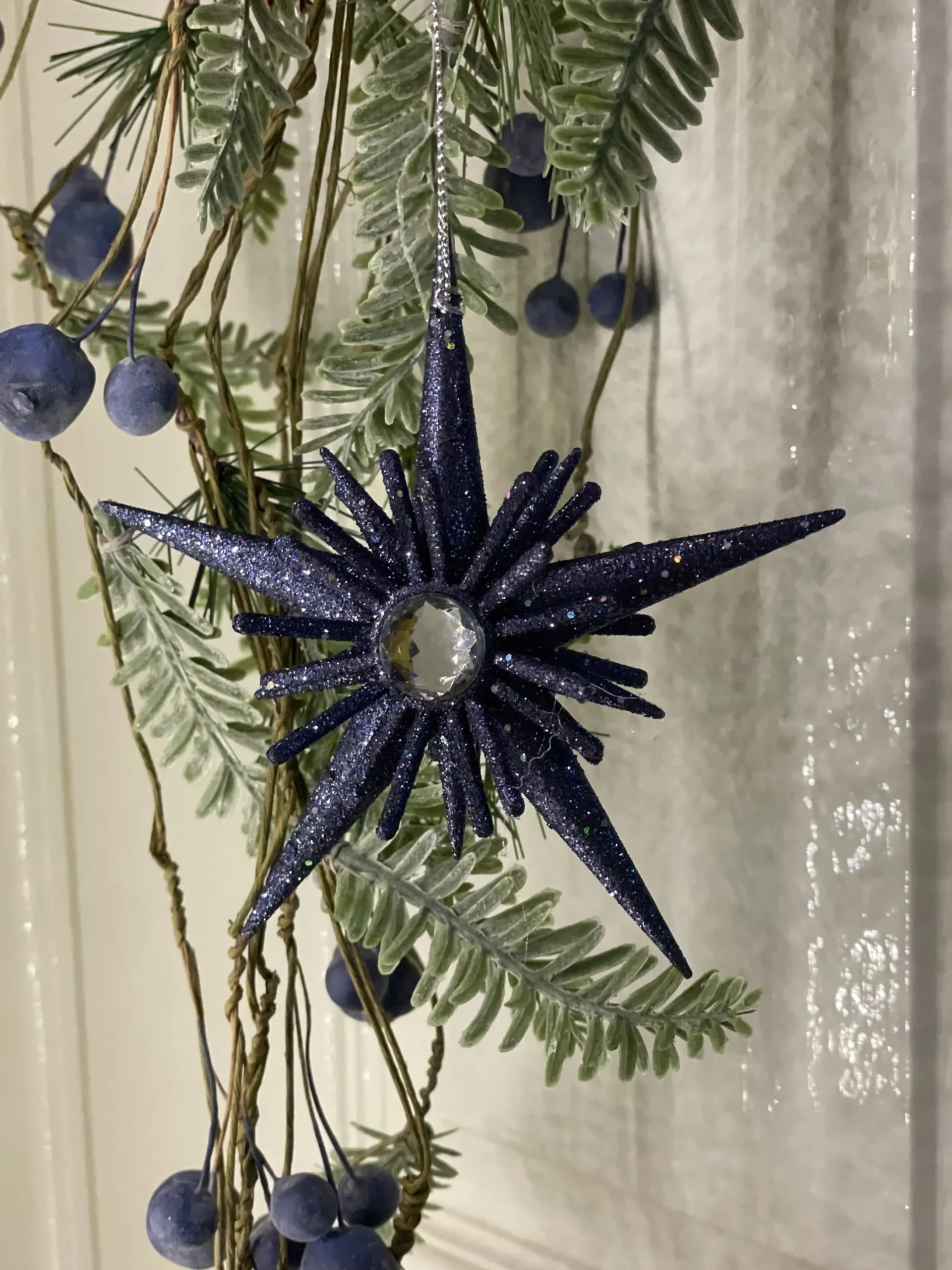 New Christmas Land Blue Glitter Acrylic 5-Point Star