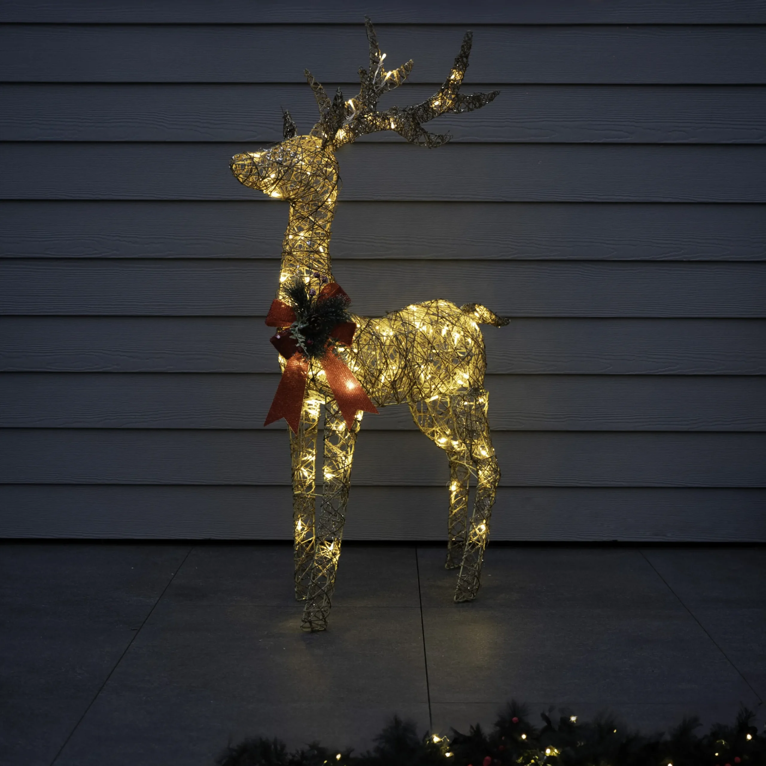 Best Christmas Land 130Cm Gold Glitter Reindeer With 80 Warm White Led Lights