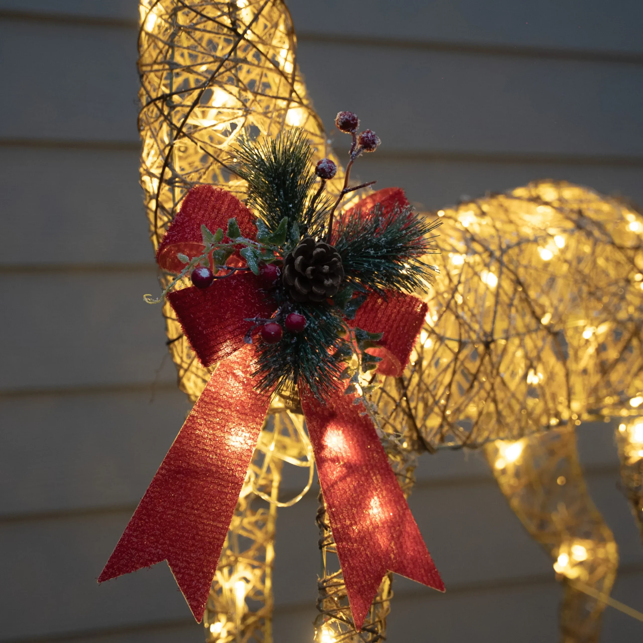 Hot Christmas Land 110Cm Gold Glitter Reindeer With 70 Warm White Led Lights