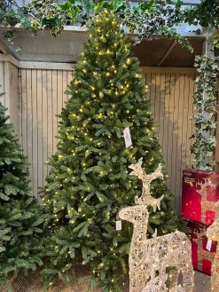 New Christmas Land 9Ft Feel Real Newberry Spruce Pre-Lit Artificial Christmas Tree