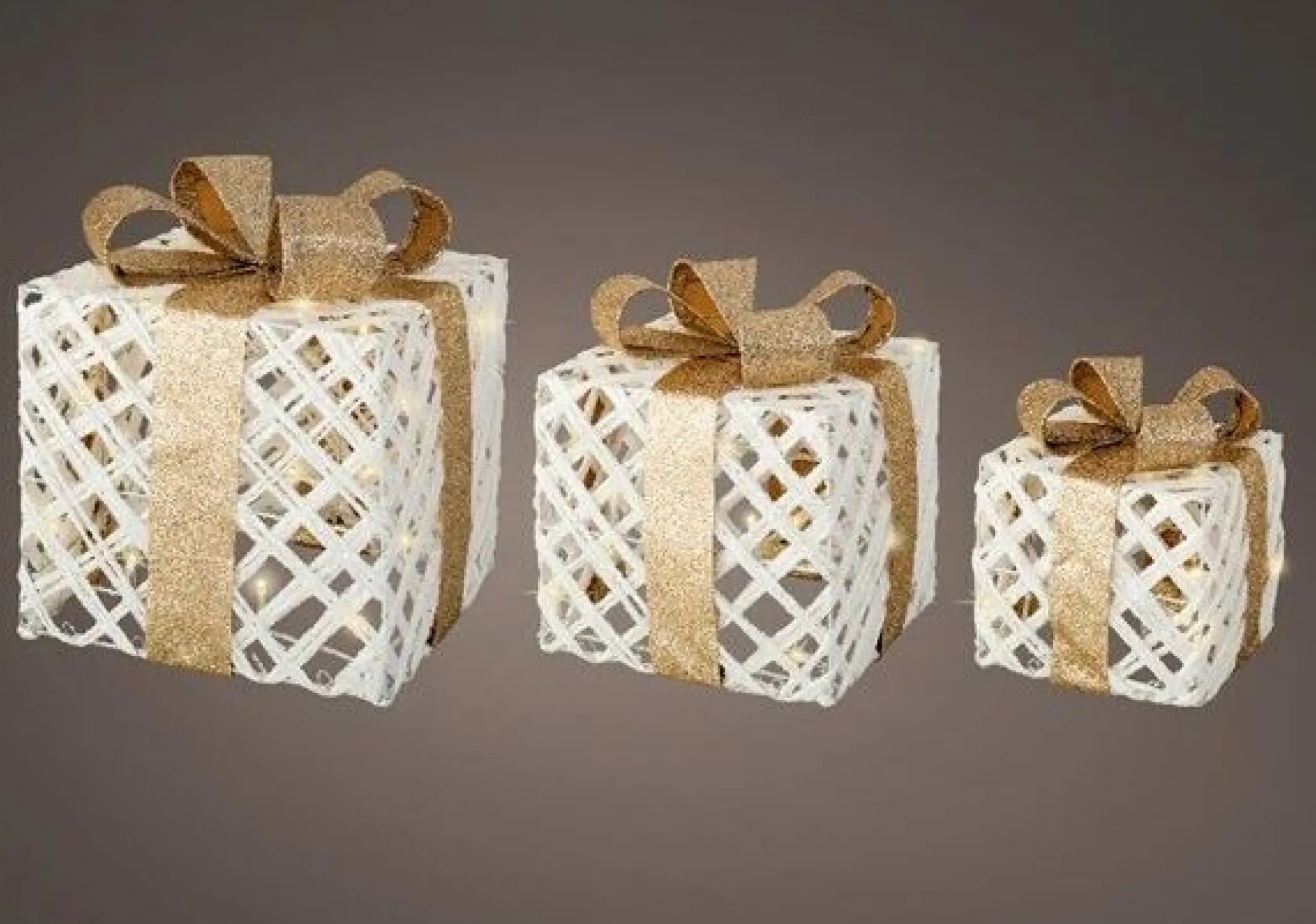 Hot Christmas Land Led Gold Ribbon Gift Box Set