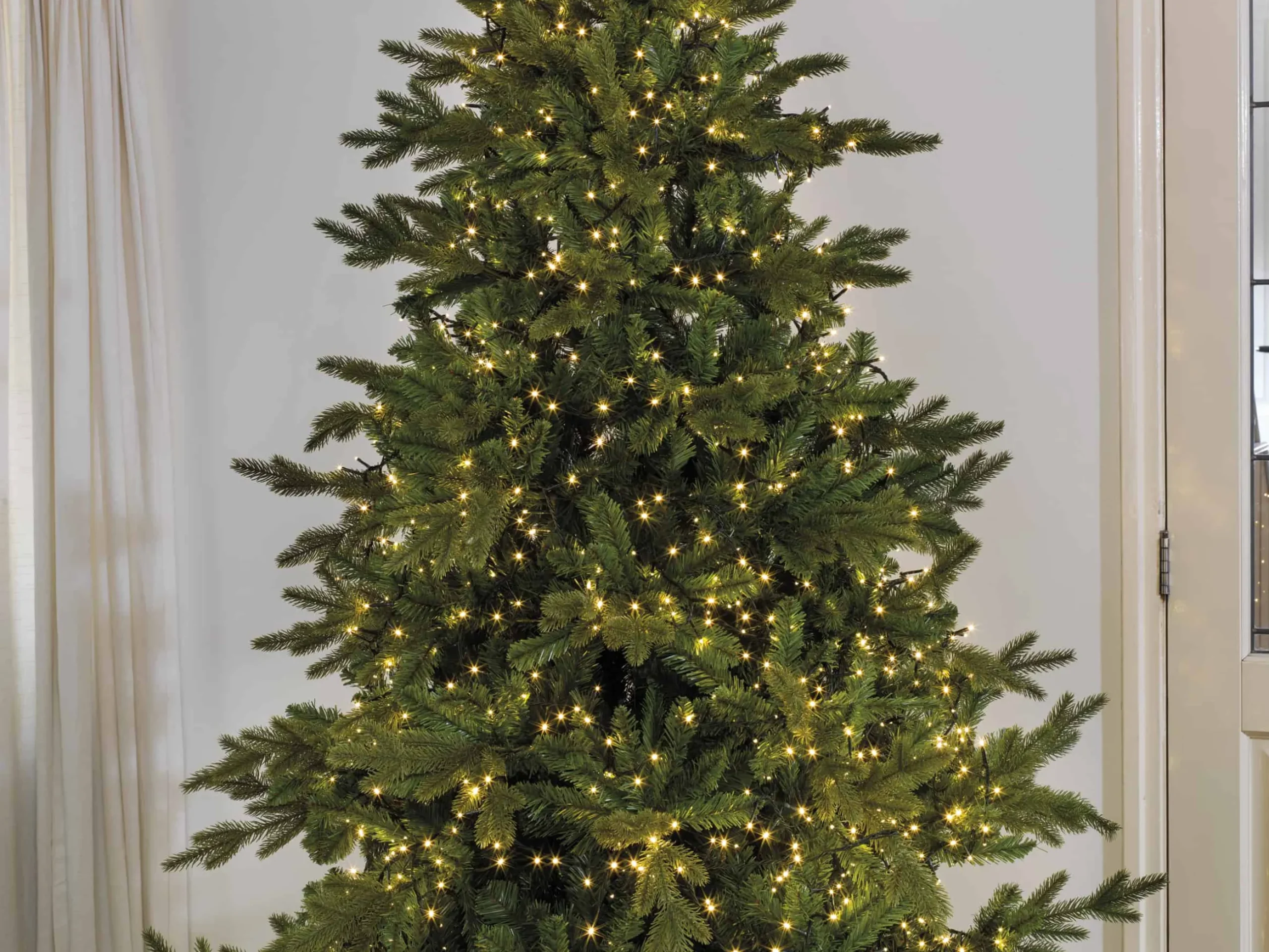 Best Christmas Land Led Warm White Compact Twinkle Christmas Lights (Various Sizes)